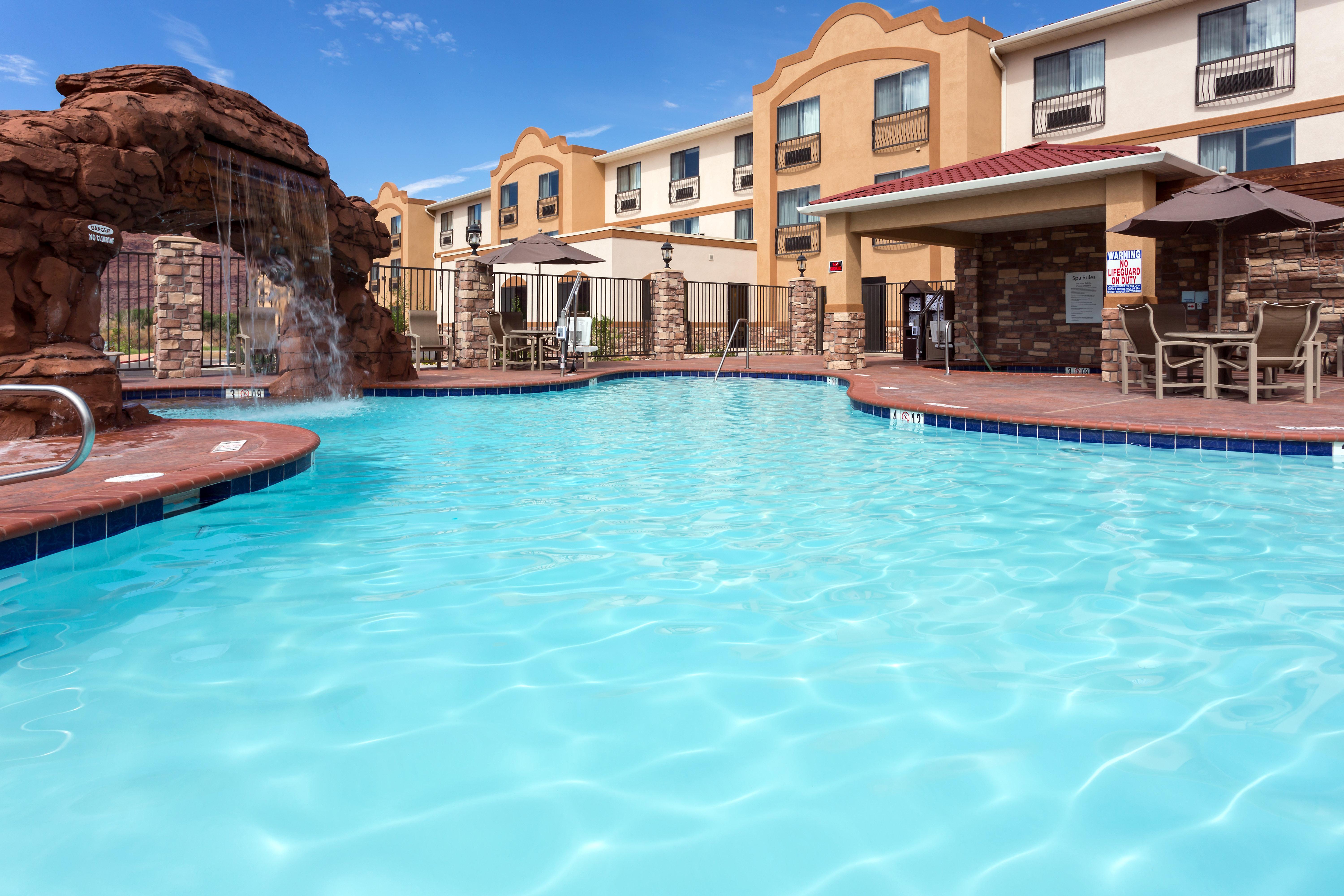 Holiday Inn Express Hotel & Suites Moab By Ihg Экстерьер фото