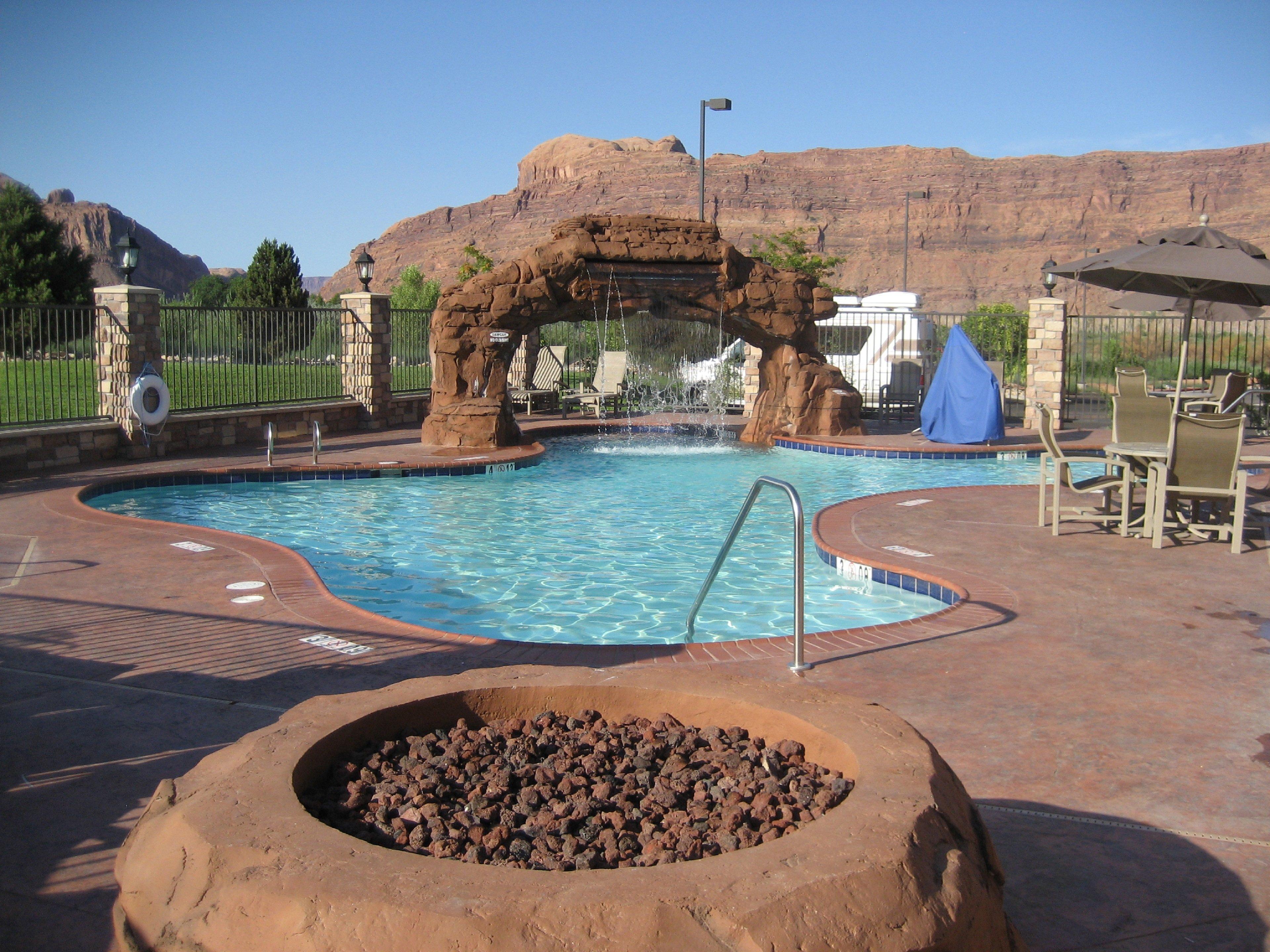 Holiday Inn Express Hotel & Suites Moab By Ihg Экстерьер фото