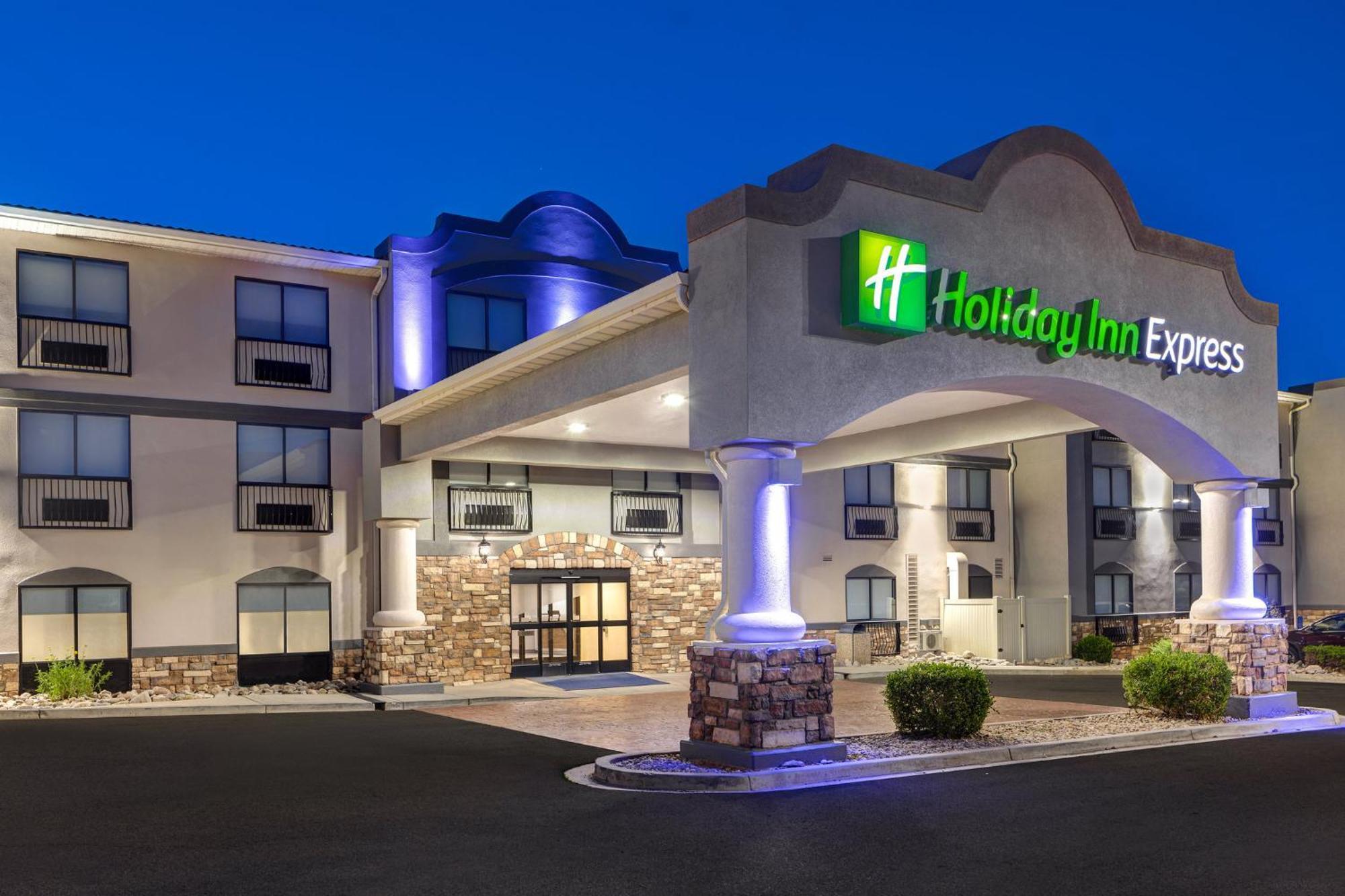 Holiday Inn Express Hotel & Suites Moab By Ihg Экстерьер фото