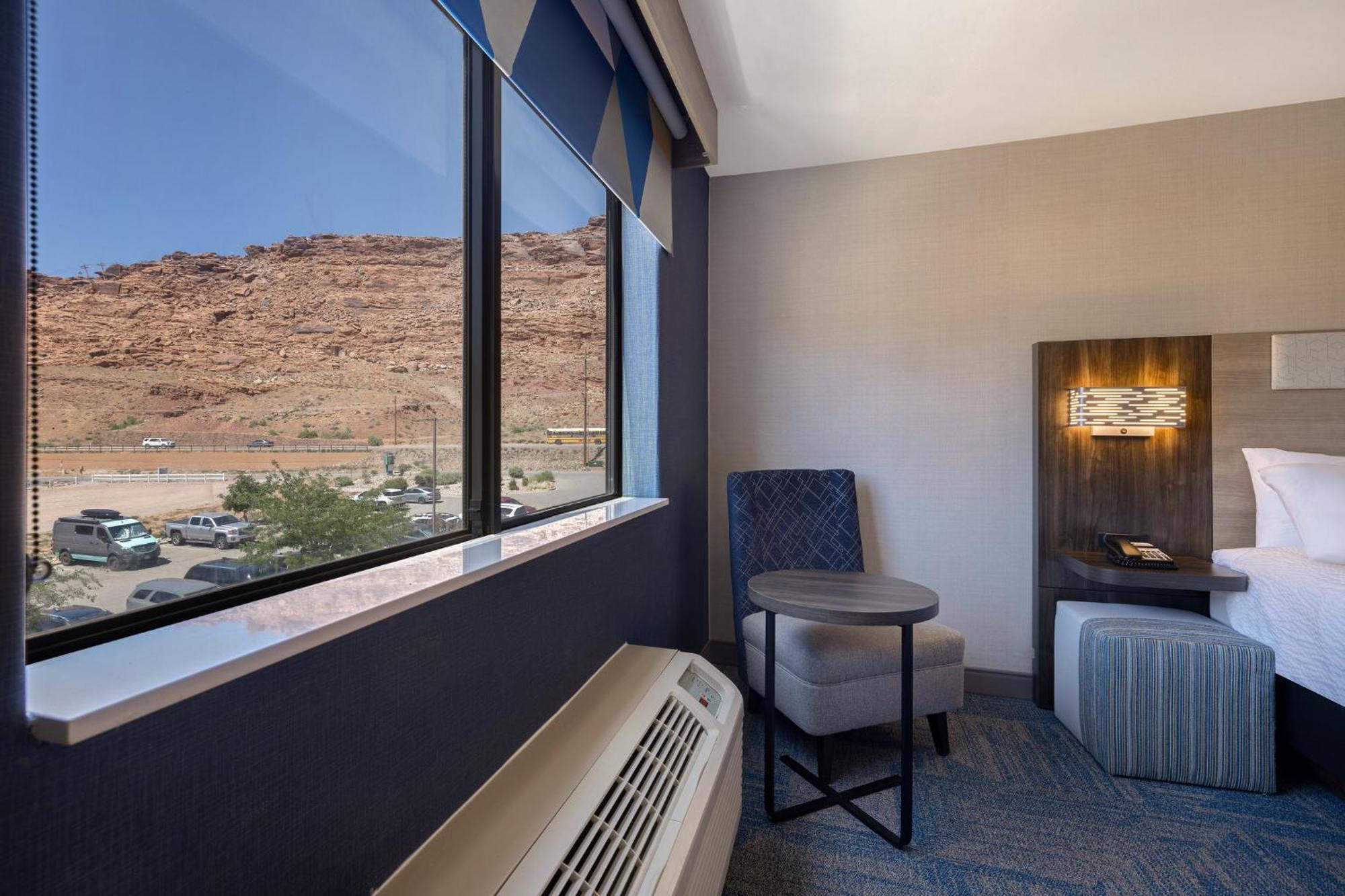 Holiday Inn Express Hotel & Suites Moab By Ihg Экстерьер фото
